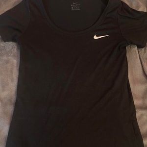 Sleek Black Nike Dri Fit T Shirt (XS)